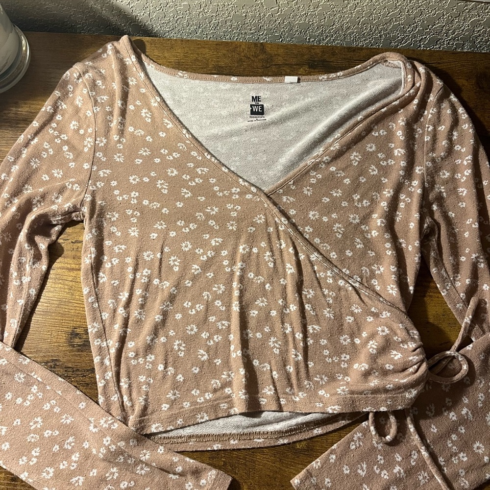 Pacsun Tan Floral Wrap Top